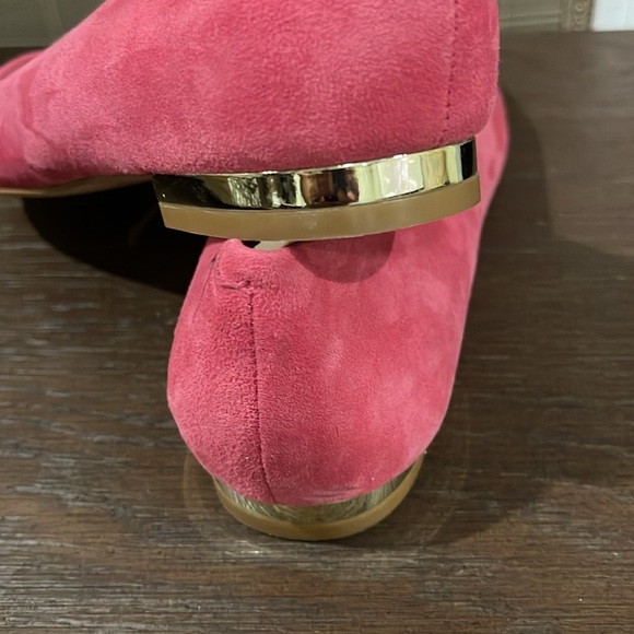 Marc Fisher Ltd. Pink Suede Pointed Toe Flats, 10 - Picture 4 of 6